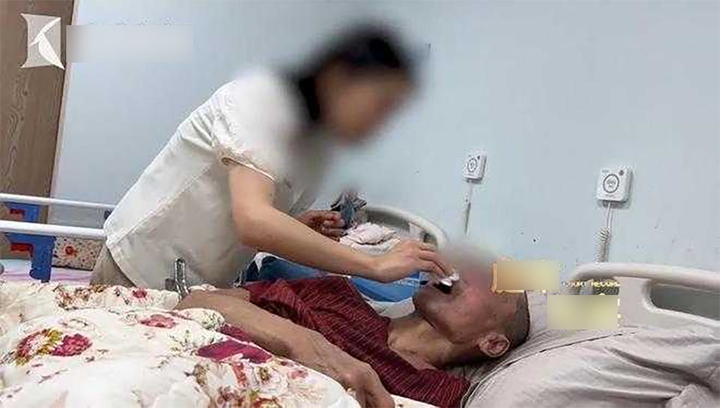 Giúp việc cuỗm 730 triệu của bố U90, con cái “k:iện” mới biết là mẹ kế Giúp việc cuỗm 730 triệu của bố U90, con cái “k:iện” mới biết là mẹ kế